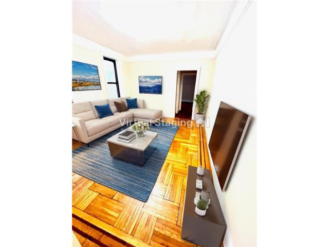  1 BR,  1.00 BTH &nbsp;Co-op style home in Homecrest