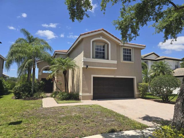  4 BR,  2.50 BTH &nbsp; style home in Miramar