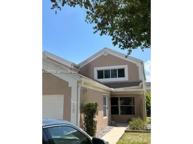  3 BR,  2.50 BTH &nbsp; style home in Pembroke Pines