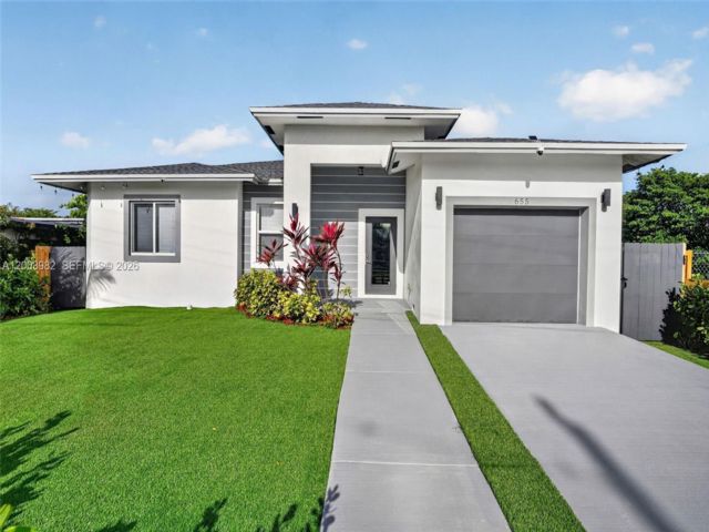  3 BR,  2.00 BTH &nbsp; style home in Fort Lauderdale