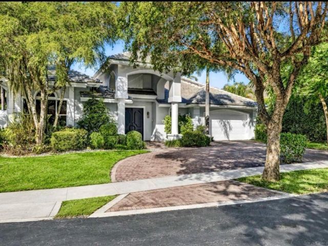 4 BR,  4.50 BTH &nbsp; style home in Boca Raton
