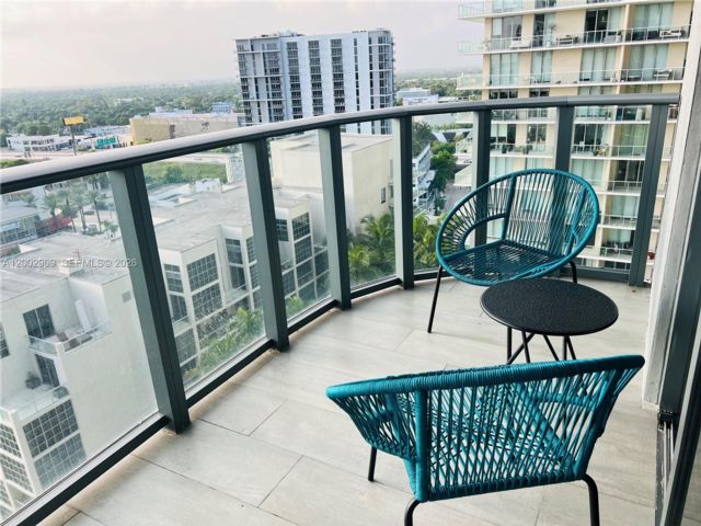  2 BR,  2.00 BTH &nbsp; style home in Miami