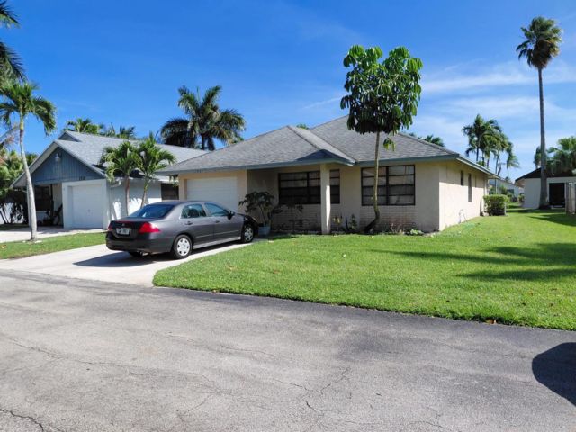  3 BR,  2.00 BTH &nbsp; style home in West Palm Beach