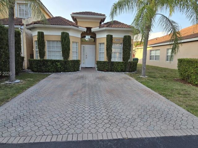[Miami Real Estate, listing number 3337544]
