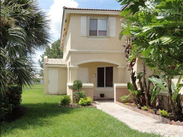 [Miami Real Estate, listing number 3337548]