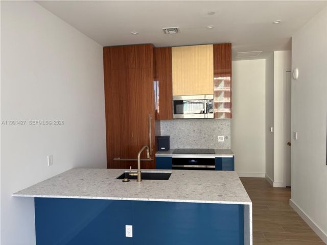  1 BR,  1.00 BTH &nbsp; style home in Miami