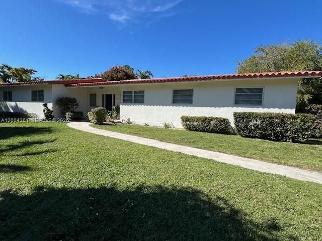  4 BR,  2.00 BTH &nbsp; style home in Miami