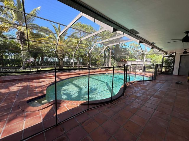  3 BR,  2.00 BTH &nbsp; style home in Cutler Bay