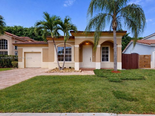  3 BR,  2.00 BTH &nbsp;European style home in Homestead