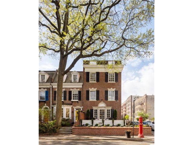  5 BR,  4.00 BTH &nbsp;Single family style home in Flatbush