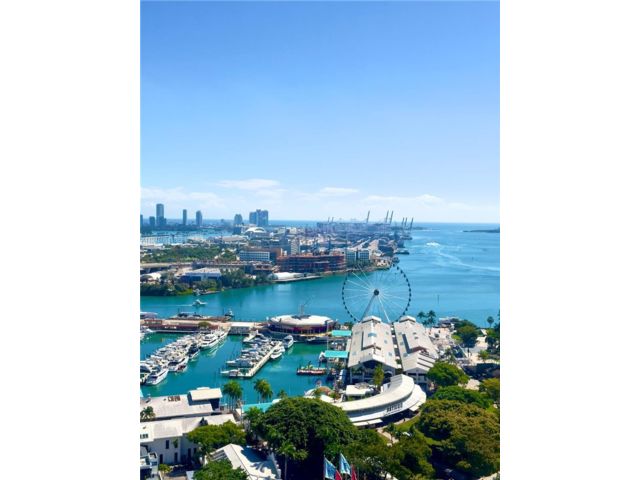  1 BR,  2.00 BTH &nbsp; style home in Miami