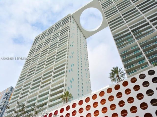  1 BR,  1.00 BTH &nbsp; style home in Miami