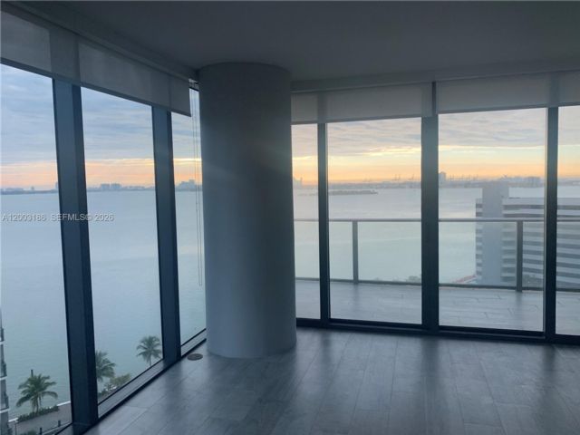 1 BR,  2.00 BTH &nbsp; style home in Miami