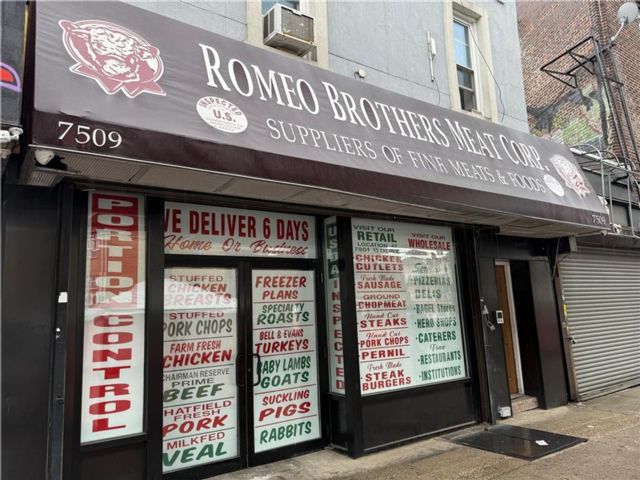 Studio,  0.00 BTH &nbsp;Mixed use style home in Bensonhurst