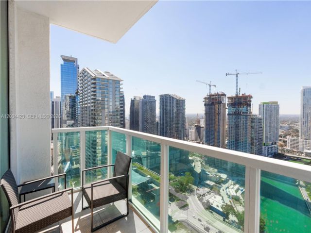  3 BR,  2.50 BTH &nbsp; style home in Miami