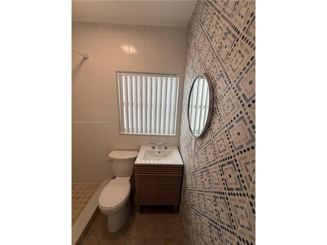  2 BR,  1.00 BTH &nbsp; style home in Miami Beach