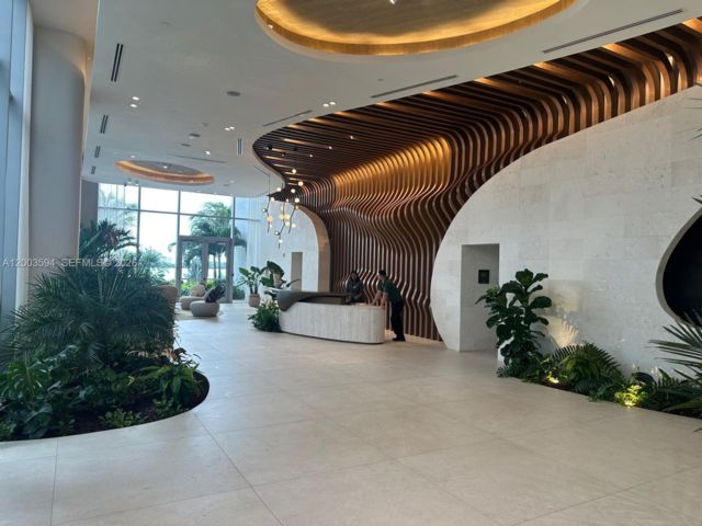  4 BR,  4.00 BTH &nbsp; style home in Miami