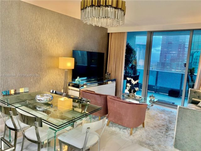  1 BR,  1.50 BTH &nbsp; style home in Miami