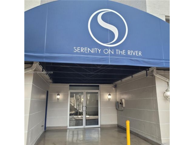  2 BR,  2.00 BTH &nbsp; style home in Miami