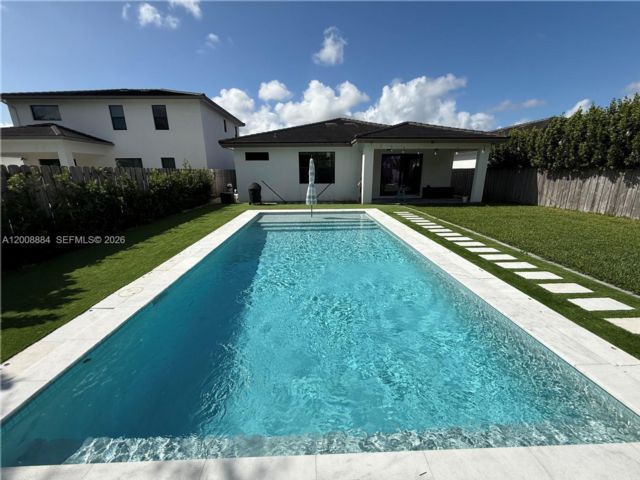  4 BR,  3.00 BTH &nbsp; style home in Homestead