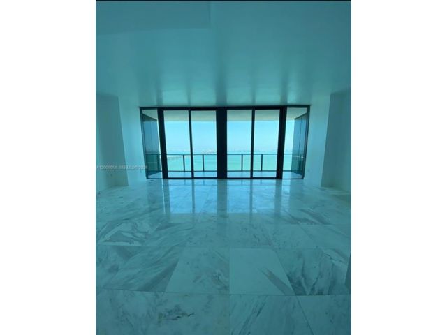 [Miami Real Estate, listing number 3338289]