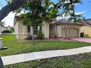  3 BR,  2.00 BTH &nbsp; style home in Miramar