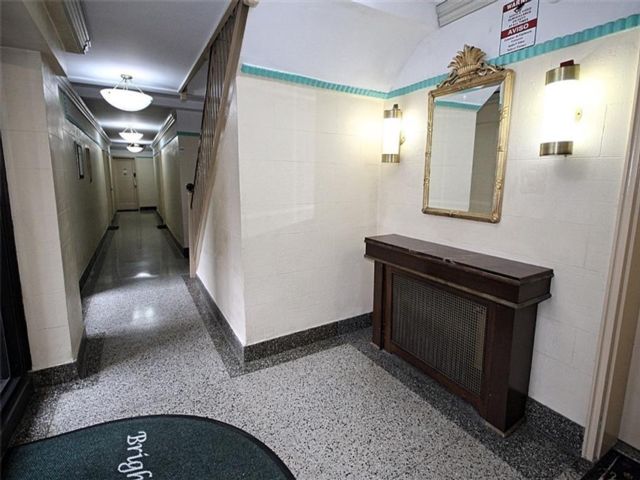[PHOTO]