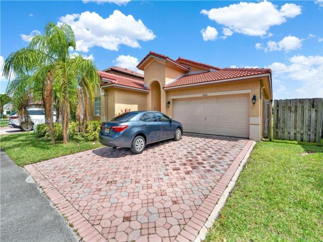  3 BR,  2.00 BTH &nbsp;Other style home in Crossings