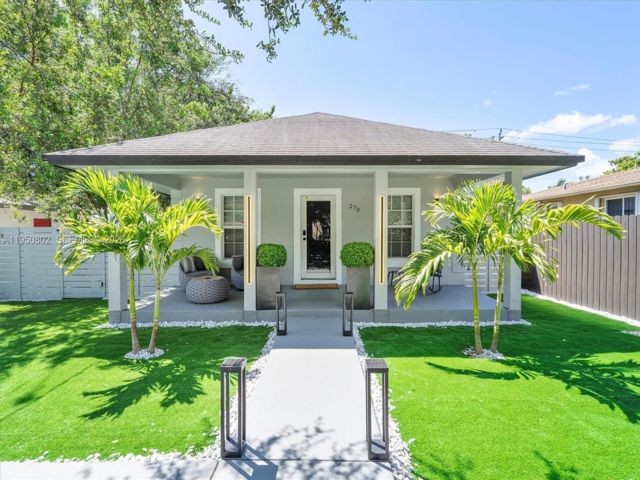  3 BR,  2.00 BTH &nbsp;European style home in Miami