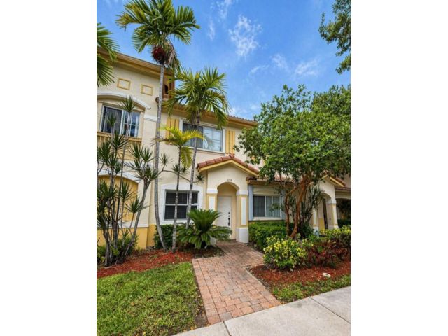  3 BR,  2.50 BTH &nbsp; style home in Miramar
