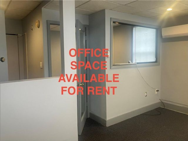 Studio,  0.00 BTH &nbsp;Commercial style home in Dongan Hills-below Hylan