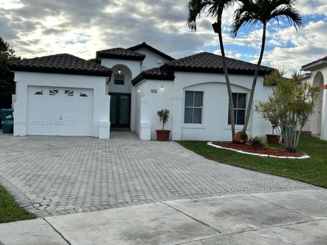  3 BR,  2.00 BTH &nbsp; style home in Miami