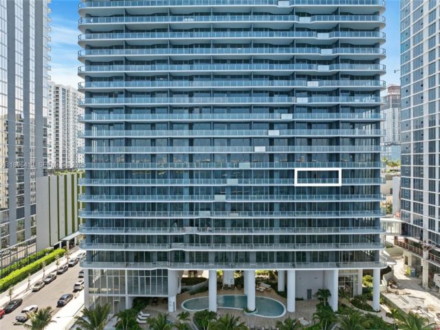  2 BR,  3.00 BTH &nbsp; style home in Miami
