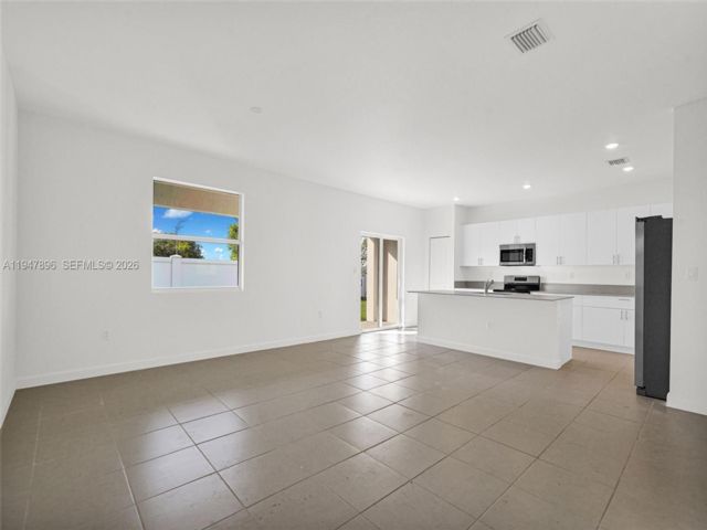  4 BR,  3.00 BTH &nbsp; style home in Homestead