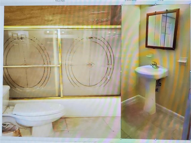  4 BR,  3.00 BTH &nbsp; style home in Miami