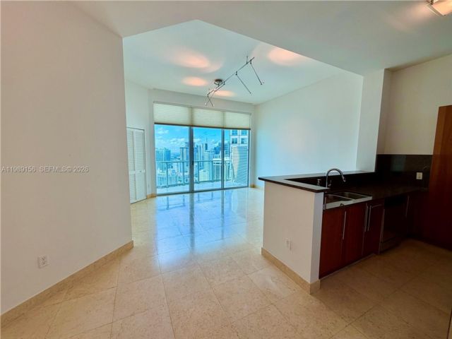  1 BR,  1.50 BTH &nbsp;Condo style home in Miami
