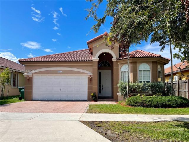 4 BR,  3.00 BTH &nbsp; style home in Medley