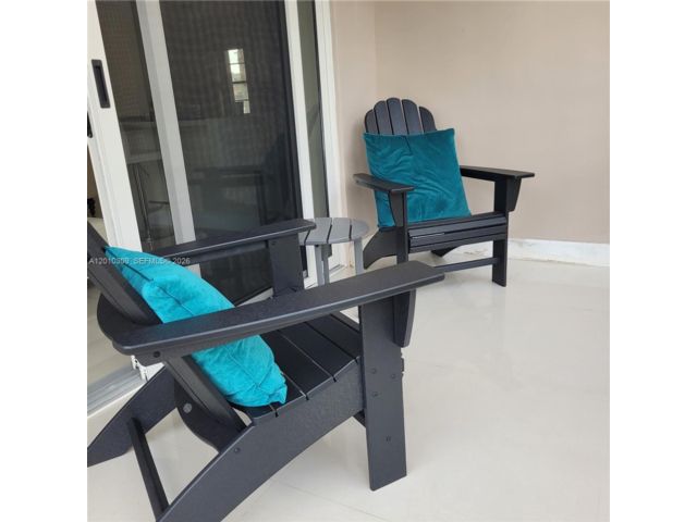  2 BR,  2.00 BTH &nbsp; style home in Davie