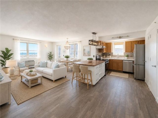  2 BR,  1.00 BTH &nbsp;Condominium style home in Hammels