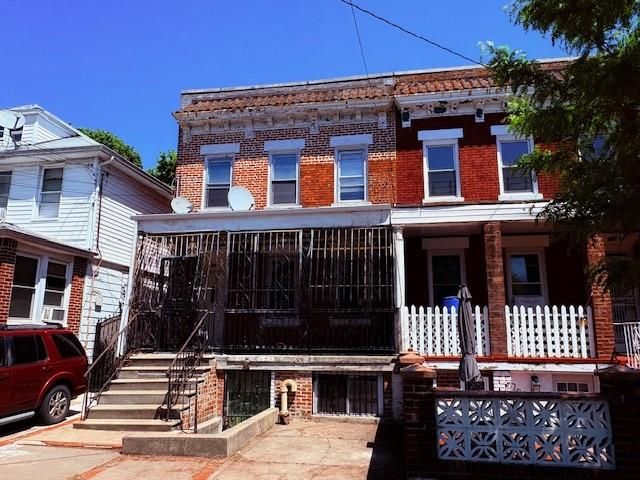 Studio,  2.00 BTH &nbsp;Multi-family style home in East Flatbush