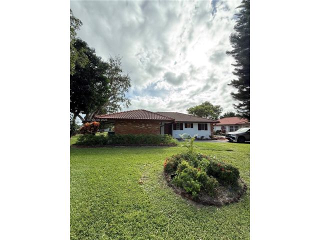  2 BR,  2.00 BTH &nbsp; style home in Boca Raton
