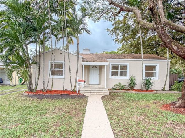  4 BR,  2.00 BTH &nbsp;Other style home in Medley