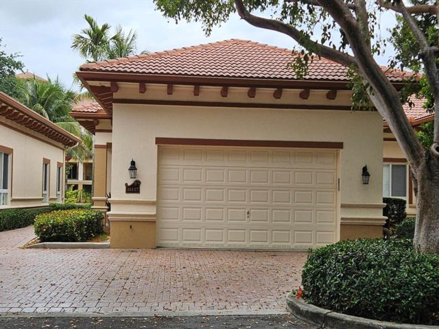 [Weston Real Estate, listing number 3339091]