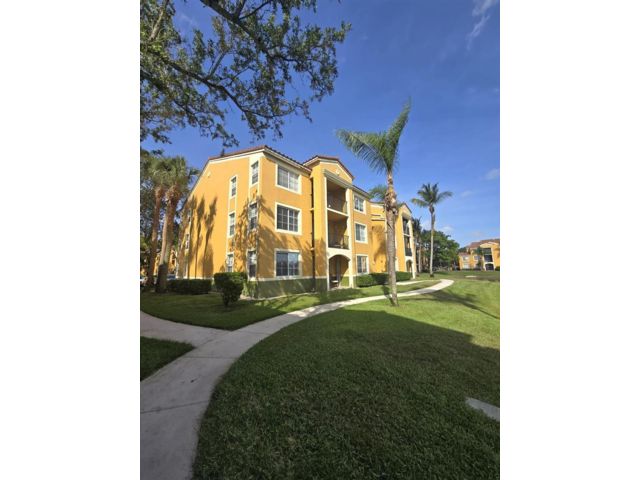 [Miramar Real Estate, listing number 3339093]