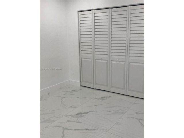 [PHOTO]