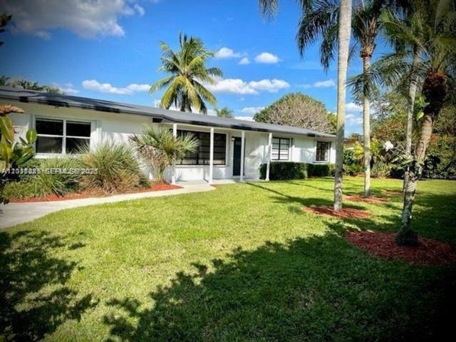  3 BR,  2.00 BTH &nbsp; style home in Coral Gables