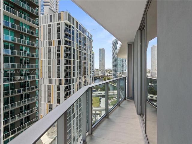  1 BR,  1.00 BTH &nbsp; style home in Miami