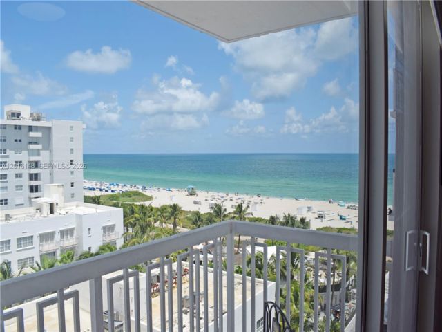  1 BR,  1.00 BTH &nbsp; style home in Carl Fisher
