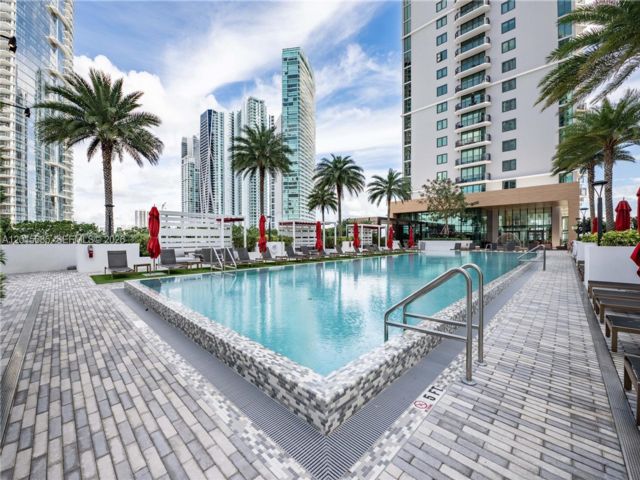  1 BR,  1.00 BTH &nbsp; style home in Miami