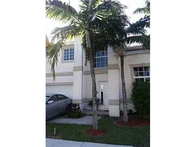  3 BR,  2.00 BTH &nbsp; style home in Medley